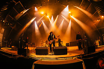 Agrandir l'image 12 sur 15, fenêtre modale